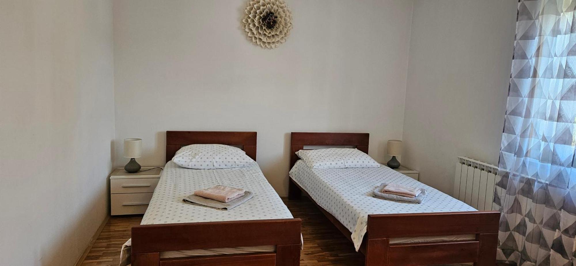 Sea View Apartment Renzzo Струньян Экстерьер фото