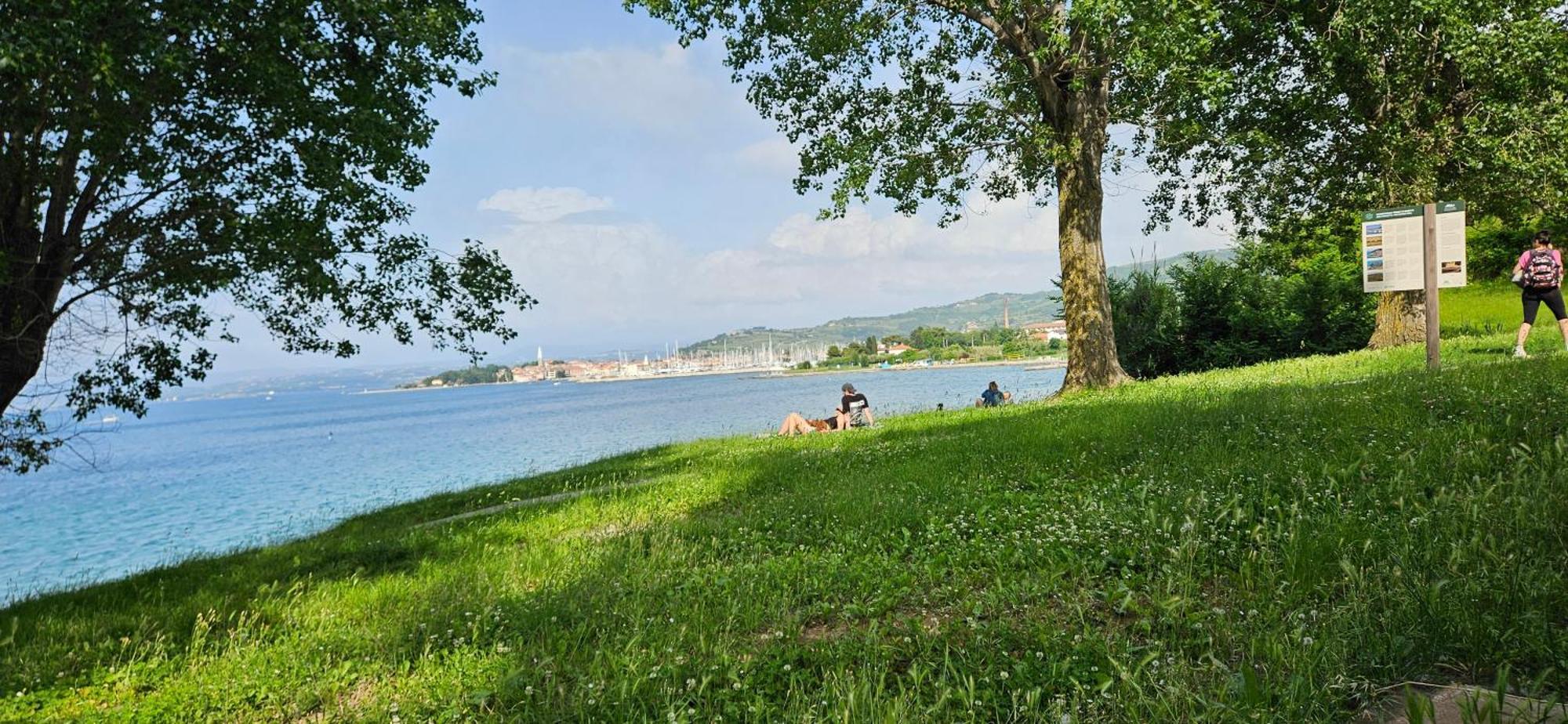 Sea View Apartment Renzzo Струньян Экстерьер фото